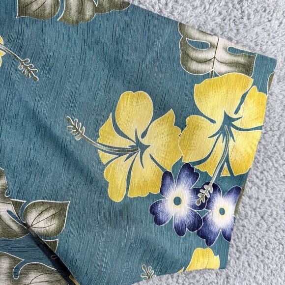 Tommy Bahama Hawaiian Silk Shirt Mens Large‎ Floral AOP Graphic Tropical Beach - Picture 5 of 11